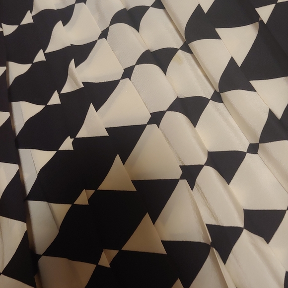 Versace Vintage Pleated Skirt - Picture 4 of 12